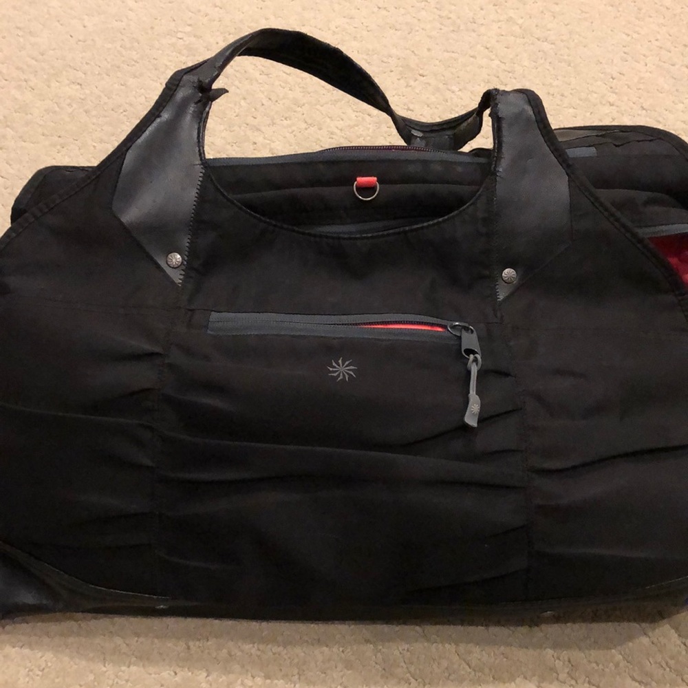 Athleta gym bag in great condition!